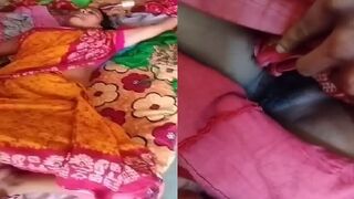 Soyi bhabhi ki chut ko dekha tharki devar nai