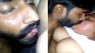 Chubby bhabhi ki chut chaatke choda bhabhi k lover nai