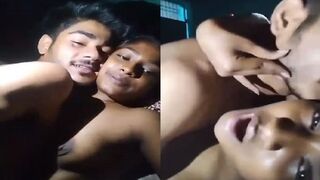 Loud moan k sath raatko chudai ka maja leti sexy village girl
