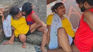 Padosan ladki k sath chat k upar kiya sex